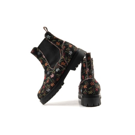 Penny Schwarz Blumen