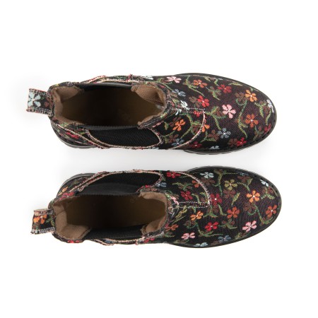 Penny Schwarz Blumen