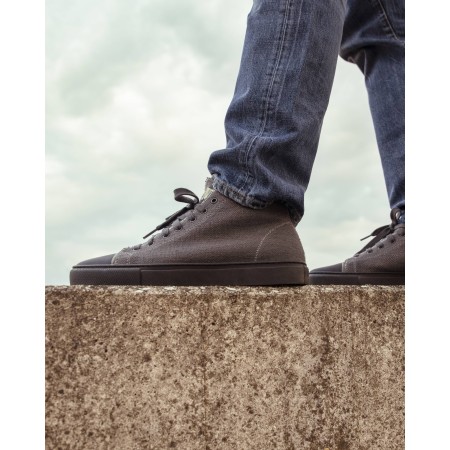 Winter Explorer Anthracite Vegan Shoes Made in Italy | Risorse Future