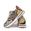 Roger Sneaker Travel