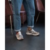 Roger Sneaker Travel