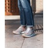 Roger Sneaker Vintage Label