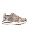 Roger Sneaker Vintage Label