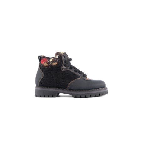 Sibilla Hemp Boot Black